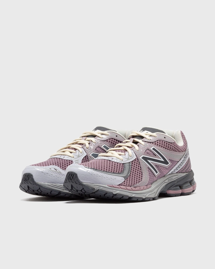 New Balance 860V6 men Lowtop red in